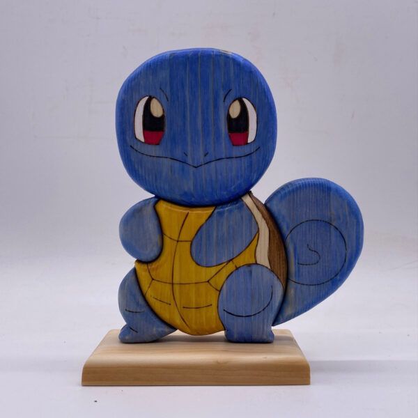 Squirtle in legno creazione artigianale